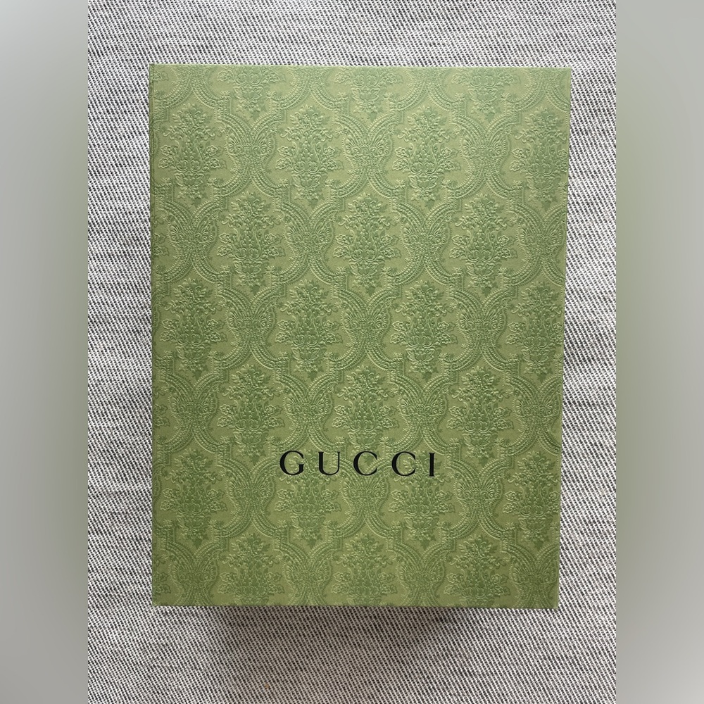 XL Gucci box - Green Embossed Design